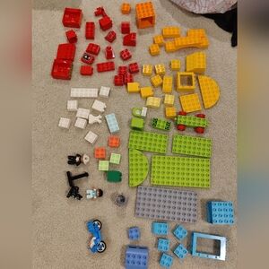 Lego Duplo Colorful Building Block 79pc Plastic Container With Lid